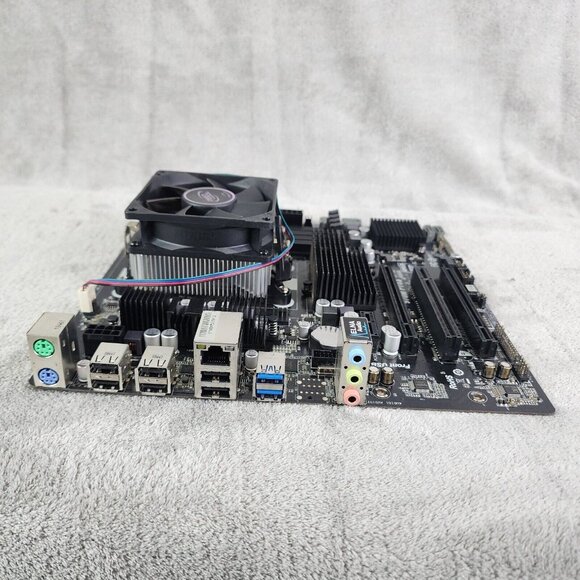 ASRock 970 PRO3 Motherboard w/AMD FX CPU Cooler Fan & IO Sheild - Picture 4 of 11